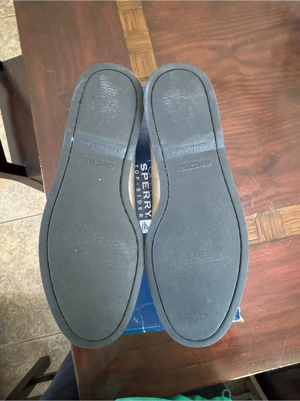 Sperry toe style grip